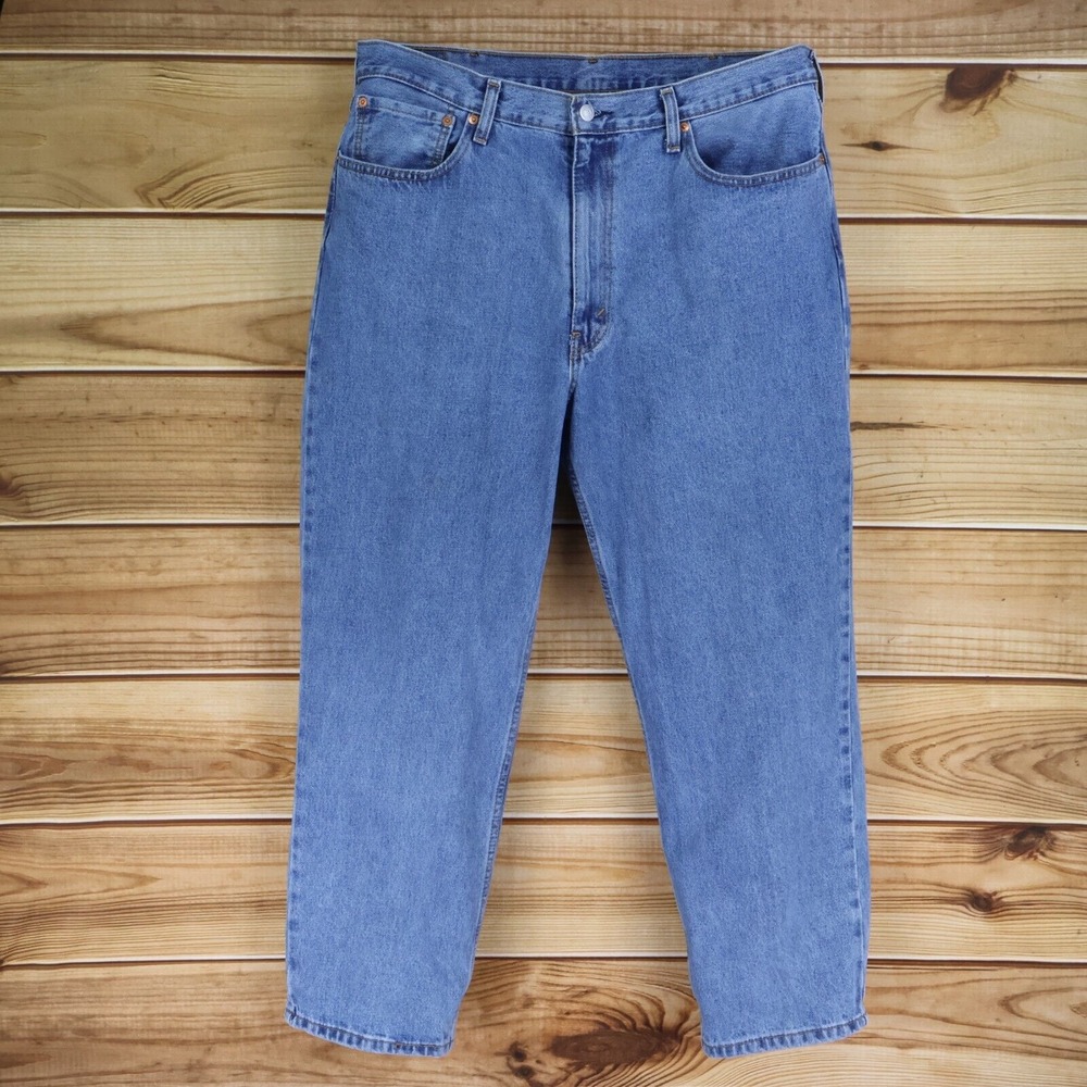Levi Strauss &‎ Co. Jeans Mens 40x30 Blue Medium Wash Denim Pockets Straight Leg